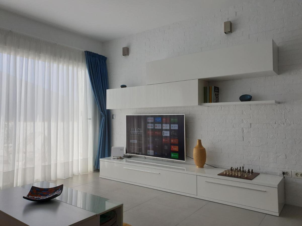 Hola Happy Hols Appartement Costa Adeje  Buitenkant foto